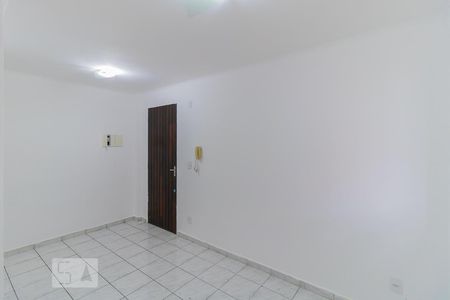 Sala de apartamento à venda com 2 quartos, 57m² em Conjunto Habitacional Teotonio Vilela, São Paulo