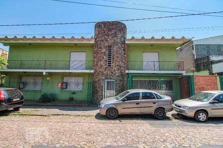 Fachada de casa para alugar com 6 quartos, 650m² em Sarandi, Porto Alegre