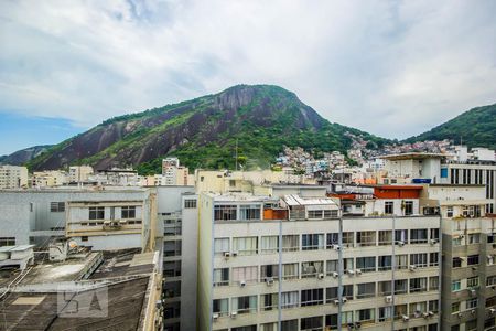 Vista de apartamento para alugar com 2 quartos, 65m² em Copacabana, Rio de Janeiro