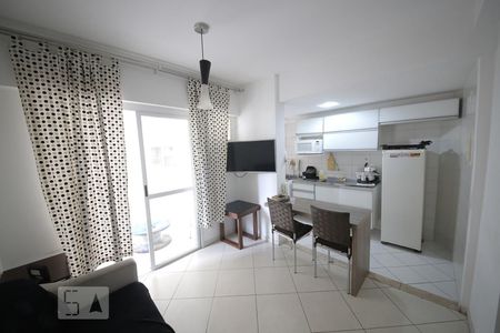 Sala de apartamento à venda com 2 quartos, 46m² em Icaraí, Niterói