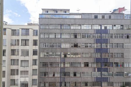 Vista do quarto 2 de apartamento para alugar com 3 quartos, 103m² em Centro, Belo Horizonte
