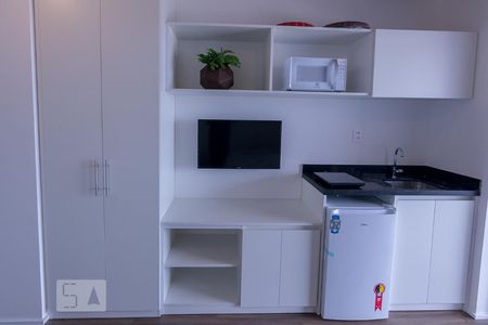 Studio de kitnet/studio para alugar com 1 quarto, 30m² em Bom Retiro, São Paulo
