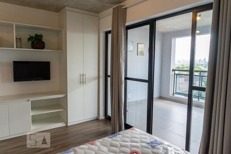 Quarto de kitnet/studio para alugar com 1 quarto, 30m² em Bom Retiro, São Paulo