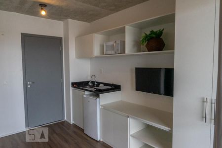 Cozinha de kitnet/studio para alugar com 1 quarto, 30m² em Bom Retiro, São Paulo