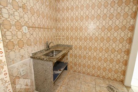 Cozinha de apartamento para alugar com 2 quartos, 50m² em Irajá, Rio de Janeiro