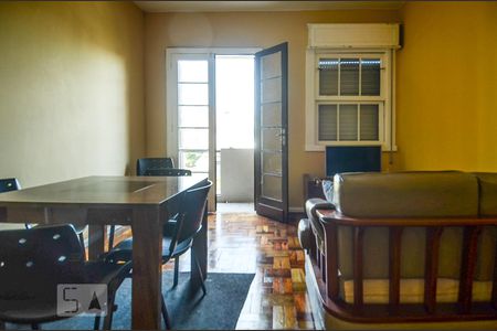 Sala de apartamento à venda com 2 quartos, 75m² em Azenha, Porto Alegre