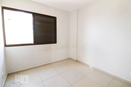 Quarto Suíte de apartamento para alugar com 3 quartos, 90m² em Parque Amazônia, Goiânia