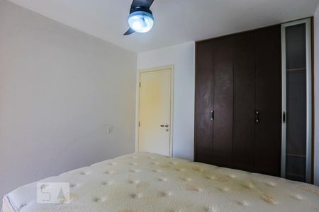 Quarto de apartamento à venda com 1 quarto, 40m² em Aclimação, São Paulo