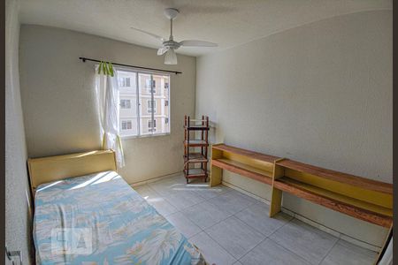 Dormitório 1 de apartamento para alugar com 3 quartos, 55m² em São Miguel, São Leopoldo