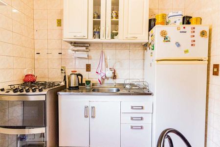 Cozinha - Armários de apartamento à venda com 2 quartos, 43m² em Camaquã, Porto Alegre