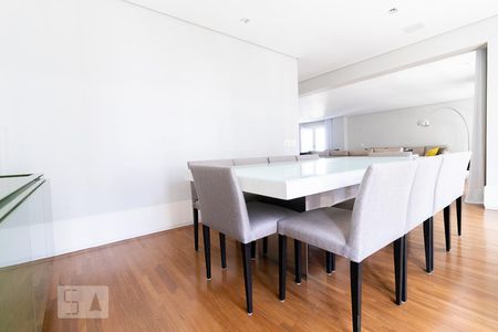 Apartamento para alugar com 4 quartos, 220m² em Jardim Paulista, São Paulo