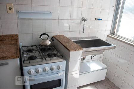 Apartamento à venda com 47m², 1 quarto e sem vaga Apartamento à venda com 47m², 1 quarto e sem vagaCozinha