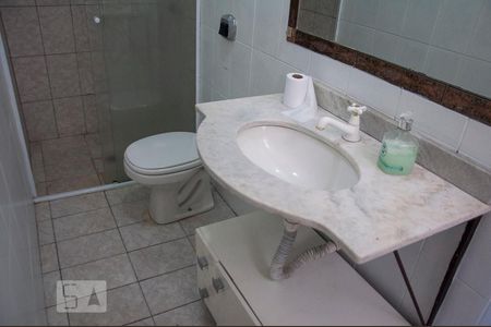 Apartamento à venda com 47m², 1 quarto e sem vaga Apartamento à venda com 47m², 1 quarto e sem vagaBanheiro