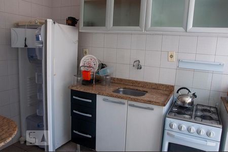 Cozinha de apartamento à venda com 1 quarto, 47m² em Praia de Belas, Porto Alegre