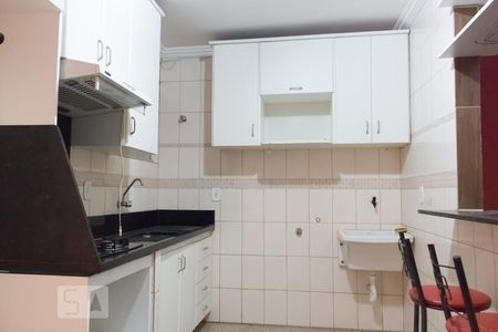 Cozinha de apartamento para alugar com 1 quarto, 30m² em Guará Ii, Brasília