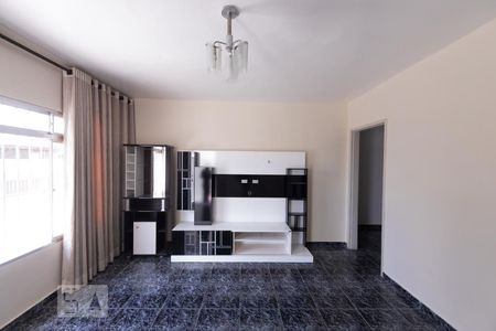 Sala de casa para alugar com 3 quartos, 276m² em Parque Tomas Saraiva, São Paulo
