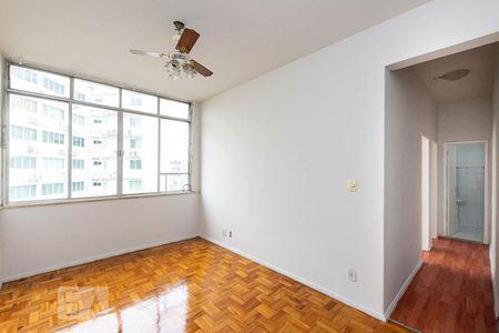 Sala de apartamento para alugar com 2 quartos, 68m² em São Domingos, Niterói