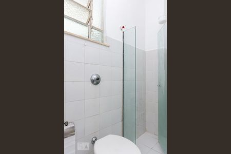Banheiro Social de apartamento para alugar com 2 quartos, 68m² em São Domingos, Niterói