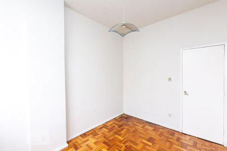 Quarto 1 de apartamento para alugar com 2 quartos, 68m² em São Domingos, Niterói