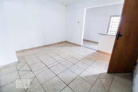 Sala 1 de casa para alugar com 1 quarto, 50m² em St. Bueno, Goiânia