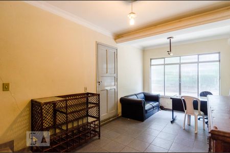 Sala de casa para alugar com 2 quartos, 900m² em Taboão, São Bernardo do Campo