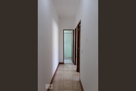 Corredor de apartamento para alugar com 2 quartos, 70m² em Estácio, Rio de Janeiro