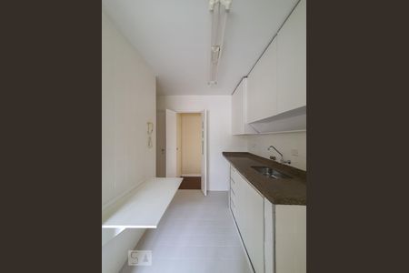 Cozinha de apartamento à venda com 2 quartos, 80m² em Vila Mariana, São Paulo