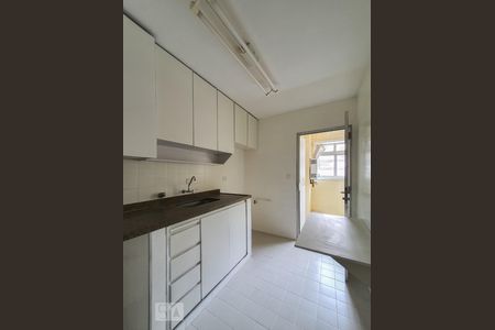 Cozinha de apartamento à venda com 2 quartos, 80m² em Vila Mariana, São Paulo