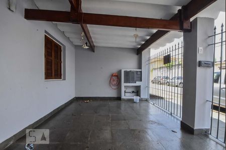 Garagem de casa para alugar com 2 quartos, 130m² em Brooklin Paulista, São Paulo