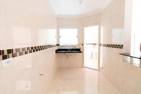 Cozinha de casa de condomínio para alugar com 3 quartos, 100m² em Vila Leonor, São Paulo