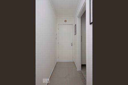 Hall de Entrada de apartamento à venda com 2 quartos, 65m² em Bela Vista, São Paulo