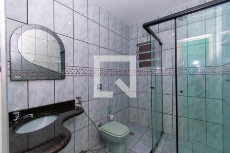 Banheiro de casa para alugar com 1 quarto, 50m² em Jardim Elba, São Paulo