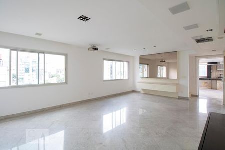 Apartamento à venda com 305m², 4 quartos e 3 vagasSala