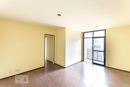 Sala de apartamento à venda com 2 quartos, 78m² em Icaraí, Niterói