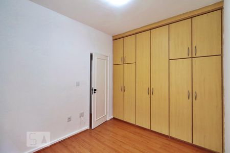 Quarto de apartamento para alugar com 2 quartos, 74m² em Recreio dos Bandeirantes, Rio de Janeiro