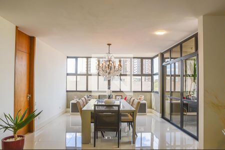Sala de apartamento à venda com 4 quartos, 330m² em Rudge Ramos, São Bernardo do Campo