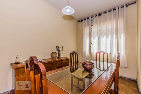 Sala de apartamento para alugar com 3 quartos, 132m² em Santo Agostinho, Belo Horizonte