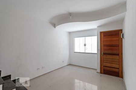 Sala de casa de condomínio para alugar com 2 quartos, 120m² em Vila Buenos Aires, São Paulo