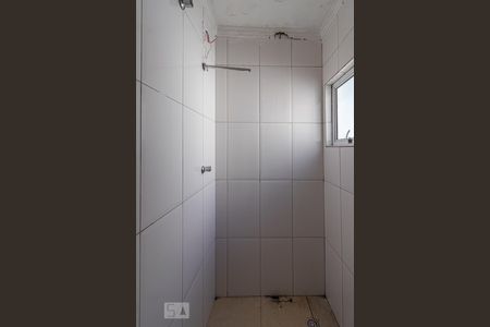 Banheiro Suite 1 de casa de condomínio para alugar com 2 quartos, 120m² em Vila Buenos Aires, São Paulo