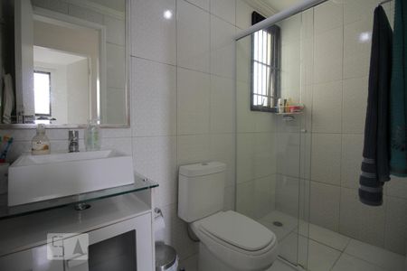 Banheiro 1  de apartamento à venda com 3 quartos, 76m² em Km 18, Osasco