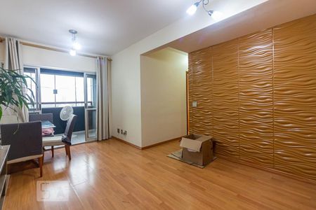 Sala de apartamento para alugar com 3 quartos, 70m² em Jaguaré, São Paulo