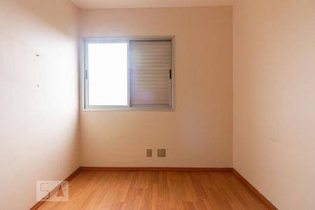 Quarto 1 de apartamento para alugar com 3 quartos, 70m² em Jaguaré, São Paulo