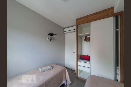 Quarto  de apartamento para alugar com 2 quartos, 57m² em Liberdade, São Paulo