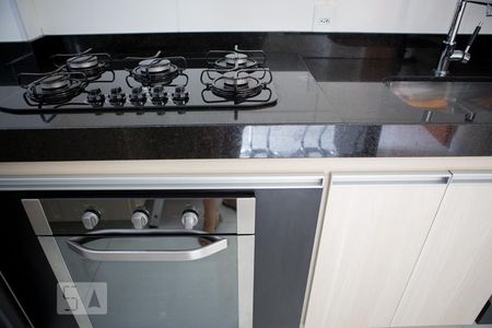 Cozinha de apartamento à venda com 2 quartos, 50m² em Palmeiras, Belo Horizonte