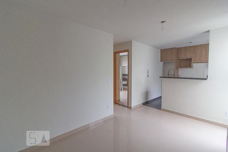 Sala de apartamento para alugar com 2 quartos, 53m² em Pinheirinho, Curitiba