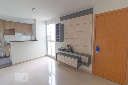 Sala de apartamento para alugar com 2 quartos, 53m² em Pinheirinho, Curitiba