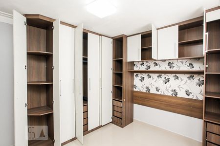 Quarto 2 de apartamento para alugar com 2 quartos, 48m² em Vila Bremem, Guarulhos