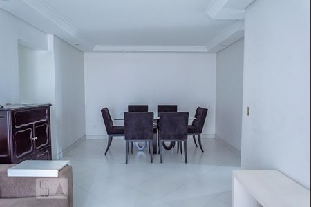 Sala  de apartamento para alugar com 3 quartos, 68m² em Penha de França, São Paulo