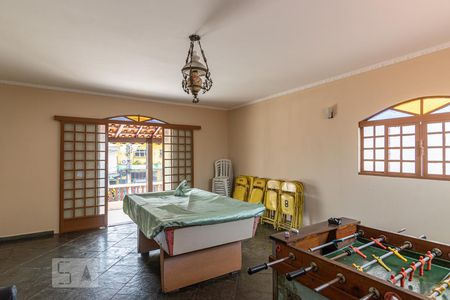 Sala de Jogos de casa à venda com 3 quartos, 300m² em Vila Campanela, São Paulo