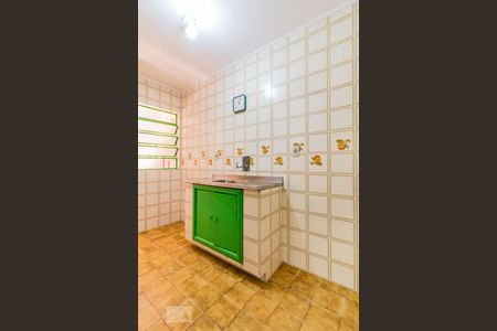 Cozinha de apartamento para alugar com 1 quarto, 53m² em Santa Tereza, Porto Alegre